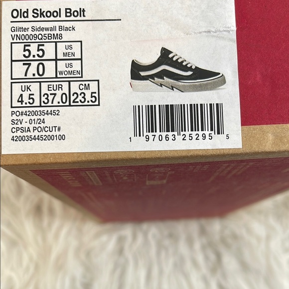 VANS OLD SKOOL 'BOLT BLACK/SILVER GLITTER UNISEX SIDEWALL BLACK' UNISEX MSRP $90 - Picture 13 of 14